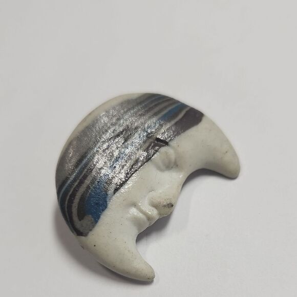 Ceramic Moon Face Brooch - Picture 1 of 4